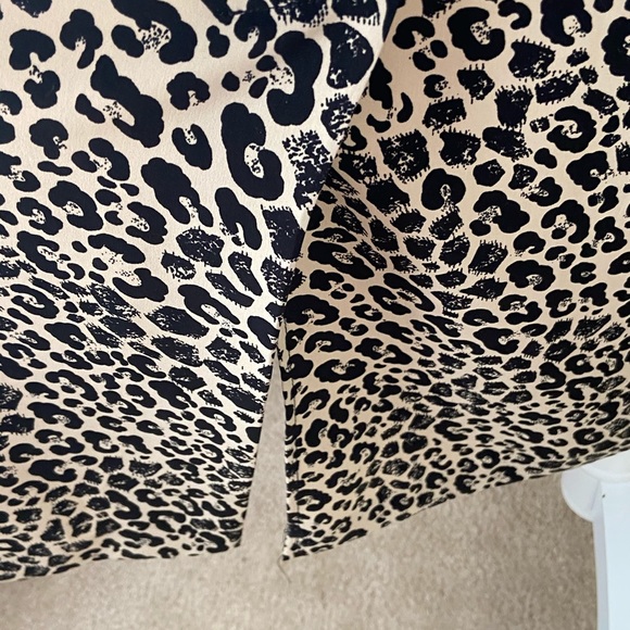 Sag Harbor Leopard Print Wrap Sleeveless Dress - Picture 12 of 14